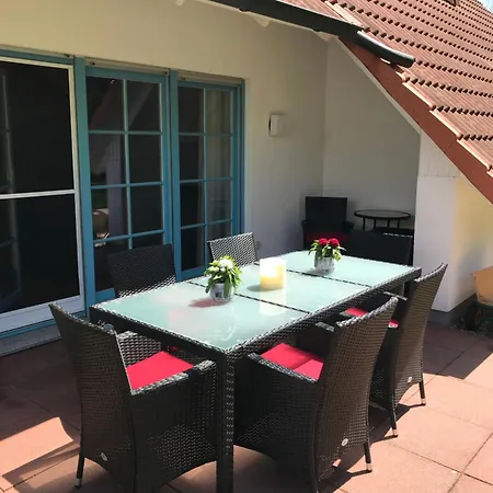 Schwalbennest Ferienhaus *