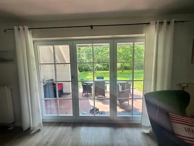 Schwalbennest * Zingst